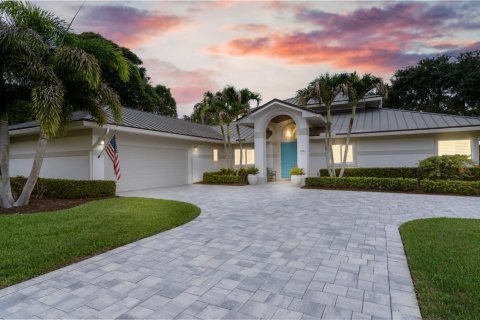 Casa en Stuart, Florida 4 dormitorios, 310.39 m2 № 2262284