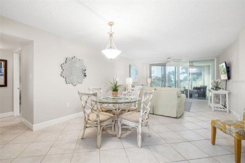 Condominio en alquiler en Sarasota, Florida, 2 dormitorios, 108.51 m2 № 2118245 - foto 8