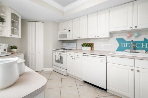 Condominio en alquiler en Sarasota, Florida, 2 dormitorios, 108.51 m2 № 2118245 - foto 4