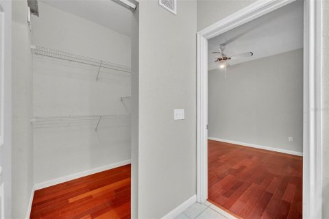 Купить кондоминиум в Орландо, Флорида 4 комнаты, 99.41м2, № 1846527 - фото 20
