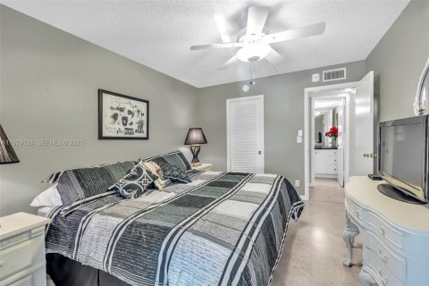 Condominio en venta en Deerfield Beach, Florida, 2 dormitorios, 92.9 m2 № 1989081 - foto 21