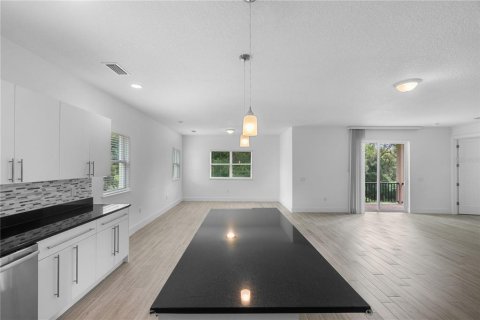Villa ou maison à vendre à Apopka, Floride: 4 chambres, 249.54 m2 № 1774806 - photo 16