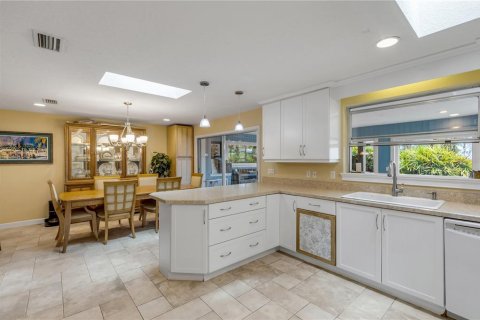 Casa en venta en New Smyrna Beach, Florida, 3 dormitorios, 238.76 m2 № 2215801 - foto 26