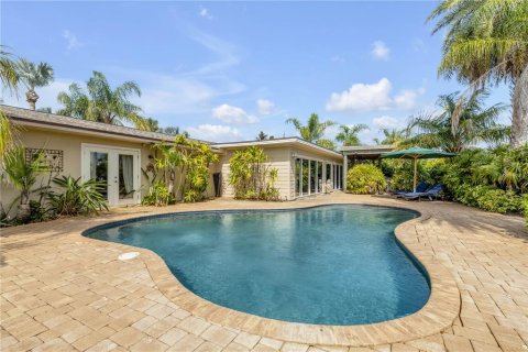 Casa en venta en New Smyrna Beach, Florida, 3 dormitorios, 238.76 m2 № 2215801 - foto 3