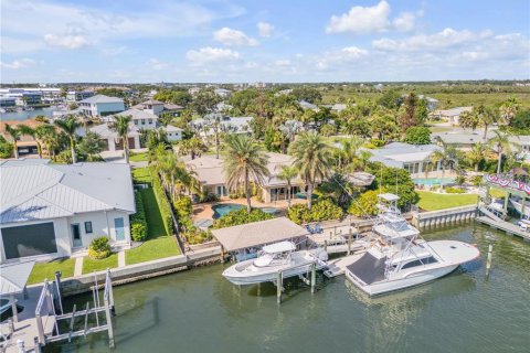 Casa en New Smyrna Beach, Florida 3 dormitorios, 238.76 m2 № 2215801