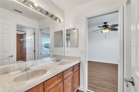 Villa ou maison à louer à Windermere, Floride: 6 chambres, 374.21 m2 № 2112383 - photo 24