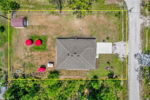 House in DeLand, Florida 3 bedrooms, 126.72 sq.m. № 1657087 - photo 30