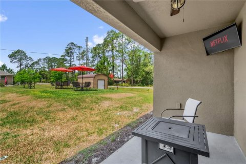 House in DeLand, Florida 3 bedrooms, 126.72 sq.m. № 1657087 - photo 23