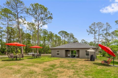 House in DeLand, Florida 3 bedrooms, 126.72 sq.m. № 1657087 - photo 25