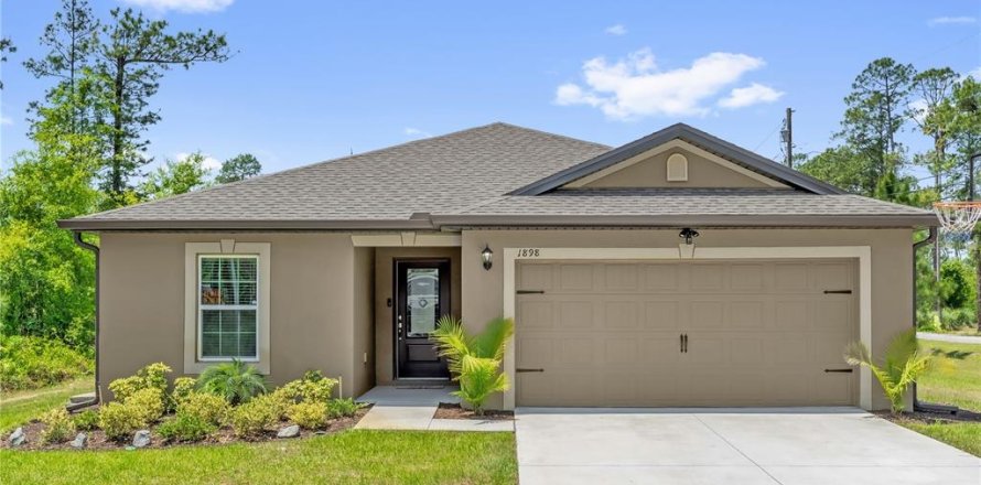 House in DeLand, Florida 3 bedrooms, 126.72 sq.m. № 1657087