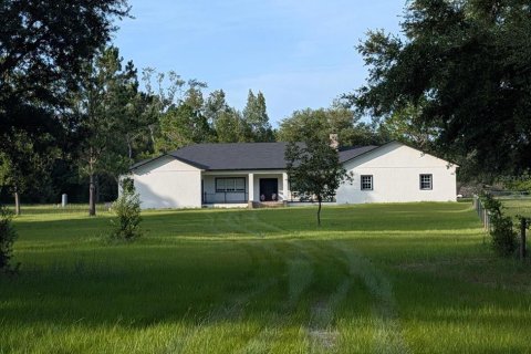 Casa en Live Oak, Florida 4 dormitorios, 479.38 m2 № 2127450