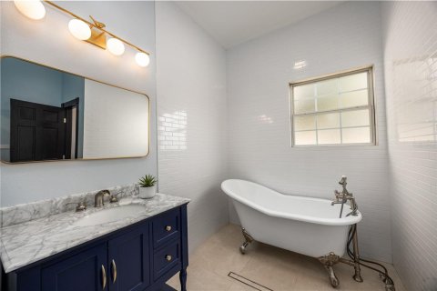 House in Live Oak, Florida 4 bedrooms, 479.38 sq.m. № 2127450 - photo 29