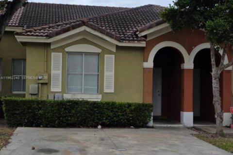 Таунхаус в Хомстед, Флорида 3 спальни, 103.59м2 № 2024903