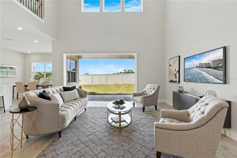 House in Winter Garden, Florida 5 bedrooms, 421.87 sq.m. № 1858102 - photo 26