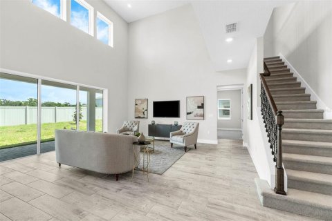 House in Winter Garden, Florida 5 bedrooms, 421.87 sq.m. № 1858102 - photo 30