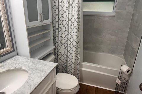 House in Dunedin, Florida 2 bedrooms, 82.13 sq.m. № 1904145 - photo 7