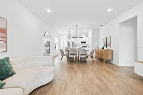 Villa ou maison à vendre à Saint Cloud, Floride: 3 chambres, 155.43 m2 № 2279999 - photo 15