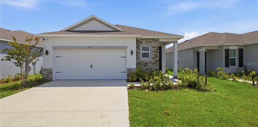 Villa ou maison à Saint Cloud, Floride 3 chambres, 155.43 m2 № 2279999
