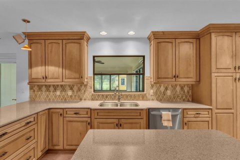 House in Lakeland, Florida 3 bedrooms, 201.88 sq.m. № 1904048 - photo 22