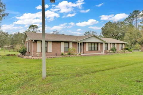 House in Lakeland, Florida 3 bedrooms, 201.88 sq.m. № 1904048 - photo 8