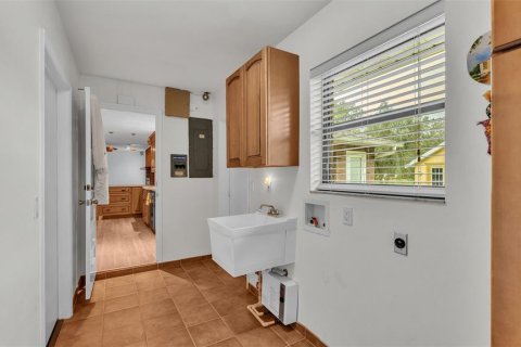 House in Lakeland, Florida 3 bedrooms, 201.88 sq.m. № 1904048 - photo 28