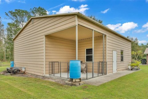 House in Lakeland, Florida 3 bedrooms, 201.88 sq.m. № 1904048 - photo 11