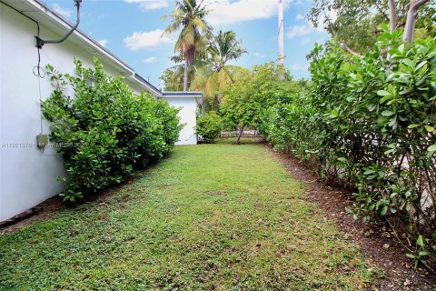 Villa ou maison à vendre à Miami, Floride: 3 chambres, 170.85 m2 № 1975543 - photo 24