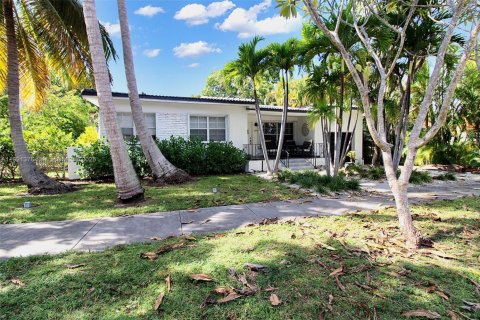 Villa ou maison à vendre à Miami, Floride: 3 chambres, 170.85 m2 № 1975543 - photo 4