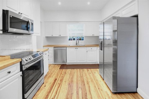 Villa ou maison à vendre à Miami, Floride: 3 chambres, 170.85 m2 № 1975543 - photo 9