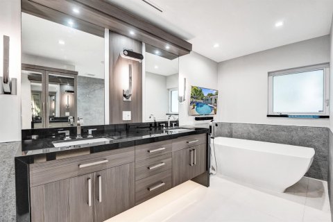 Villa ou maison à vendre à Fort Lauderdale, Floride: 4 chambres, 272.95 m2 № 2320023 - photo 13