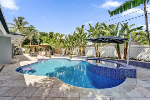 Villa ou maison à vendre à Fort Lauderdale, Floride: 4 chambres, 272.95 m2 № 2320023 - photo 6