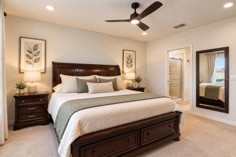 House in Winter Haven, Florida 4 bedrooms, 274.99 sq.m. № 2416547 - photo 29