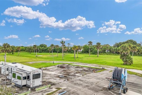 Commercial property in St. Lucie, Florida № 2082034 - photo 14