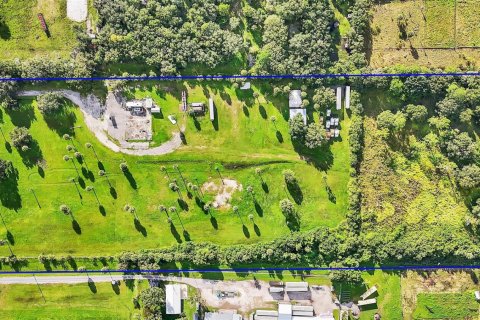 Commercial property in St. Lucie, Florida № 2082034 - photo 9