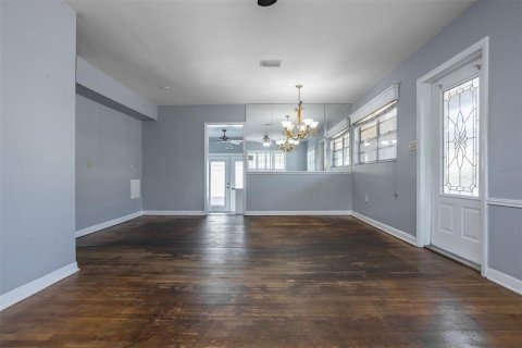 Villa ou maison à vendre à Tampa, Floride: 3 chambres, 104.05 m2 № 2114447 - photo 5