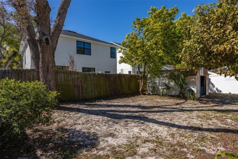 Villa ou maison à vendre à Tampa, Floride: 3 chambres, 104.05 m2 № 2114447 - photo 17