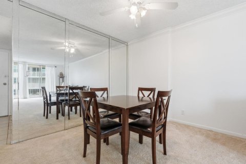 Condominio en alquiler en South Palm Beach, Florida, 1 dormitorio, 72.93 m2 № 2077823 - foto 10
