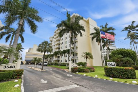 Condominio en alquiler en South Palm Beach, Florida, 1 dormitorio, 72.93 m2 № 2077823 - foto 29
