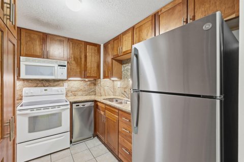 Condominio en alquiler en South Palm Beach, Florida, 1 dormitorio, 72.93 m2 № 2077823 - foto 6