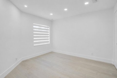 Villa ou maison à vendre à Boca Raton, Floride: 3 chambres, 240.15 m2 № 2181918 - photo 24