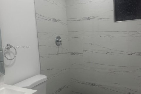 Villa ou maison à louer à Davie, Floride: 3 chambres, 177.26 m2 № 2066626 - photo 6