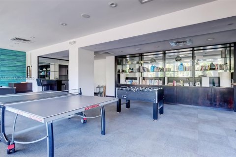 Condominio en venta en Miami Beach, Florida, 51.28 m2 № 1830920 - foto 22