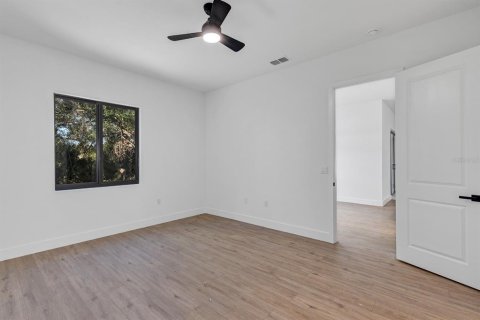 Villa ou maison à vendre à Port Charlotte, Floride: 4 chambres, 200.95 m2 № 2166990 - photo 28
