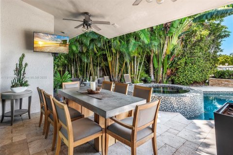 Villa ou maison à vendre à North Miami Beach, Floride: 5 chambres, 315.68 m2 № 1969043 - photo 21