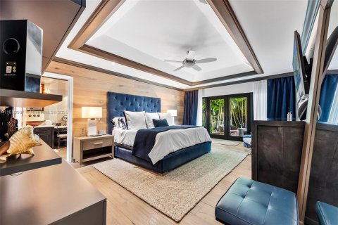 Villa ou maison à vendre à North Miami Beach, Floride: 5 chambres, 315.68 m2 № 1969043 - photo 19
