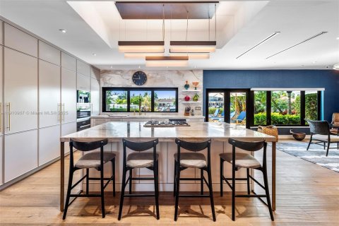Villa ou maison à vendre à North Miami Beach, Floride: 5 chambres, 315.68 m2 № 1969043 - photo 14