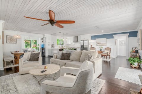 House in Stuart, Florida 3 bedrooms, 189.06 sq.m. № 2177606 - photo 26