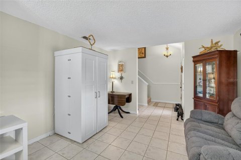 House in Brandon, Florida 4 bedrooms, 201.41 sq.m. № 1845182 - photo 11