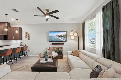 Adosado en venta en Clermont, Florida, 3 dormitorios, 135.92 m2 № 1899944 - foto 5