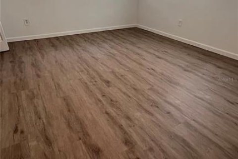 Apartamento en alquiler en Holly Hill, Florida, 3 dormitorios, 92.9 m2 № 1838522 - foto 8